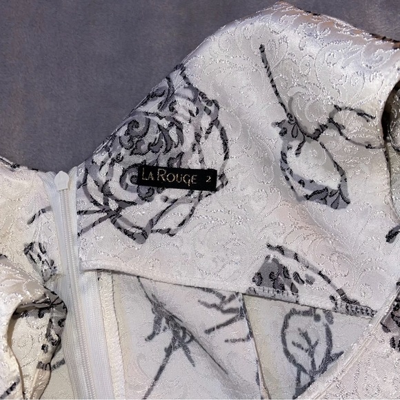 Floral print white midi tight dress - Picture 5 of 5